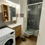 T2 Avec Parking - Centre Station - Super Apartamento *